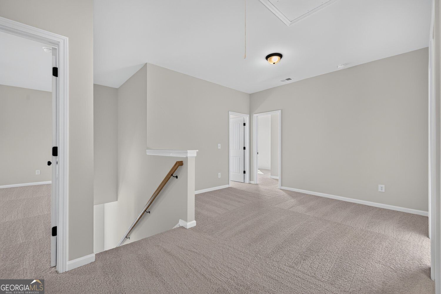 115 Shire Loop Property Photo 22