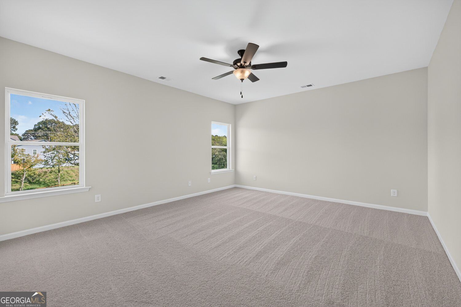 115 Shire Loop Property Photo 25