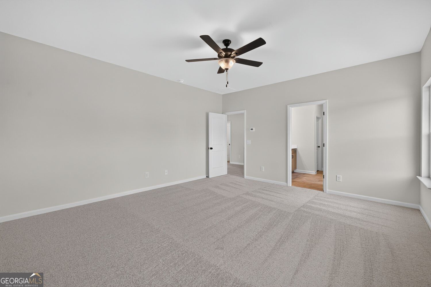 115 Shire Loop Property Photo 27