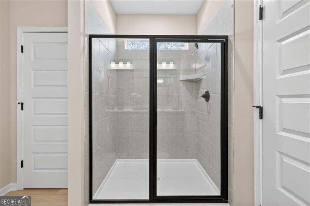 115 Shire Loop Property Photo 34