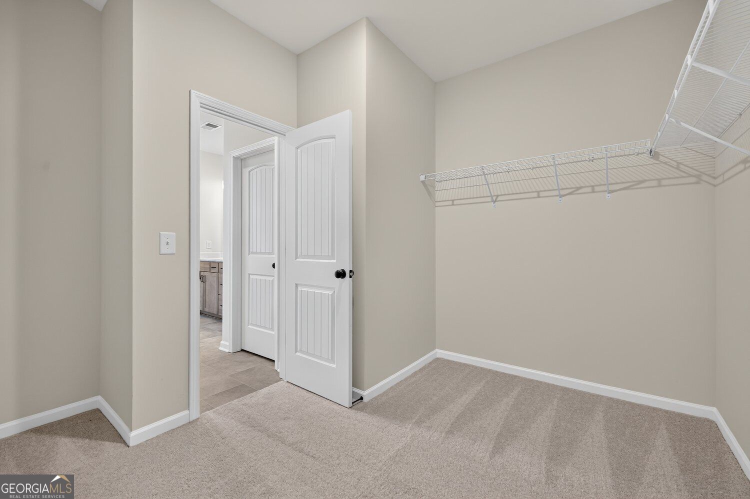 115 Shire Loop Property Photo 35