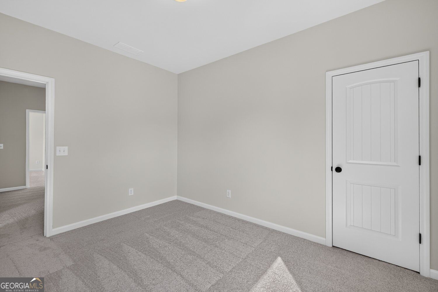 115 Shire Loop Property Photo 43