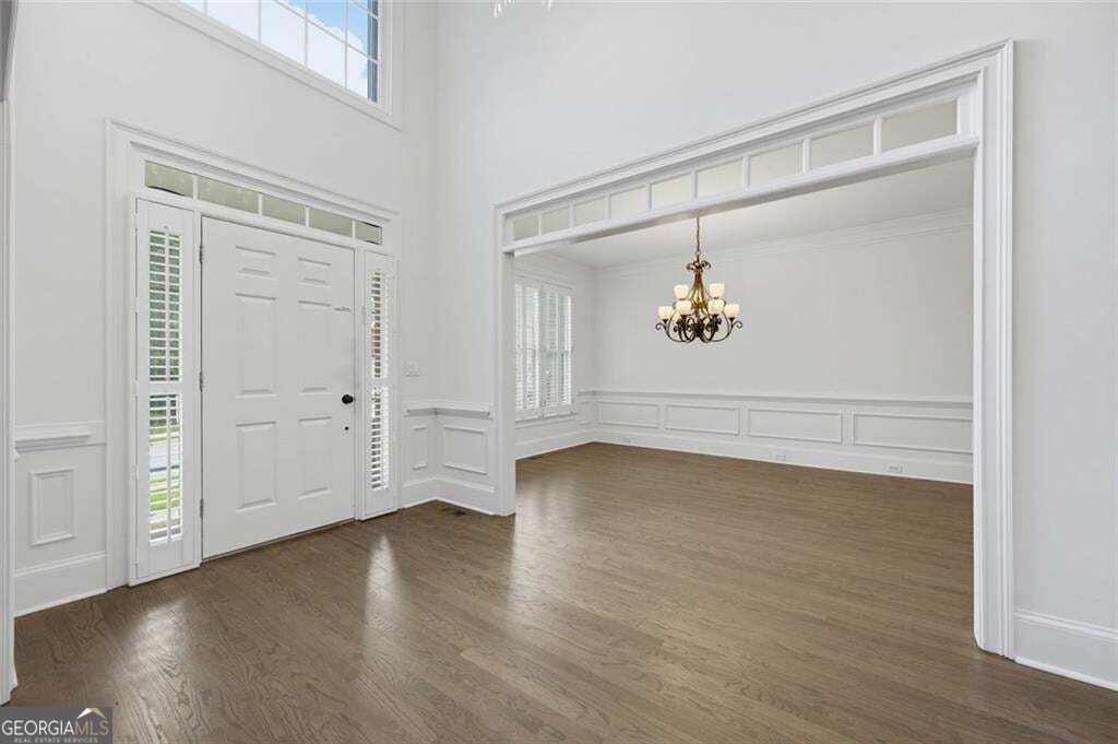735 Westwind Lane Property Photo 4