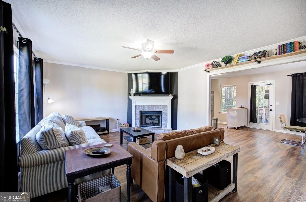 23 Glenmore Drive Property Photo 4