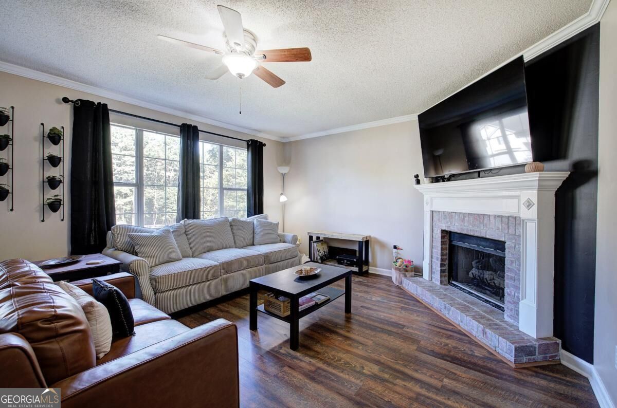 23 Glenmore Drive Property Photo 6