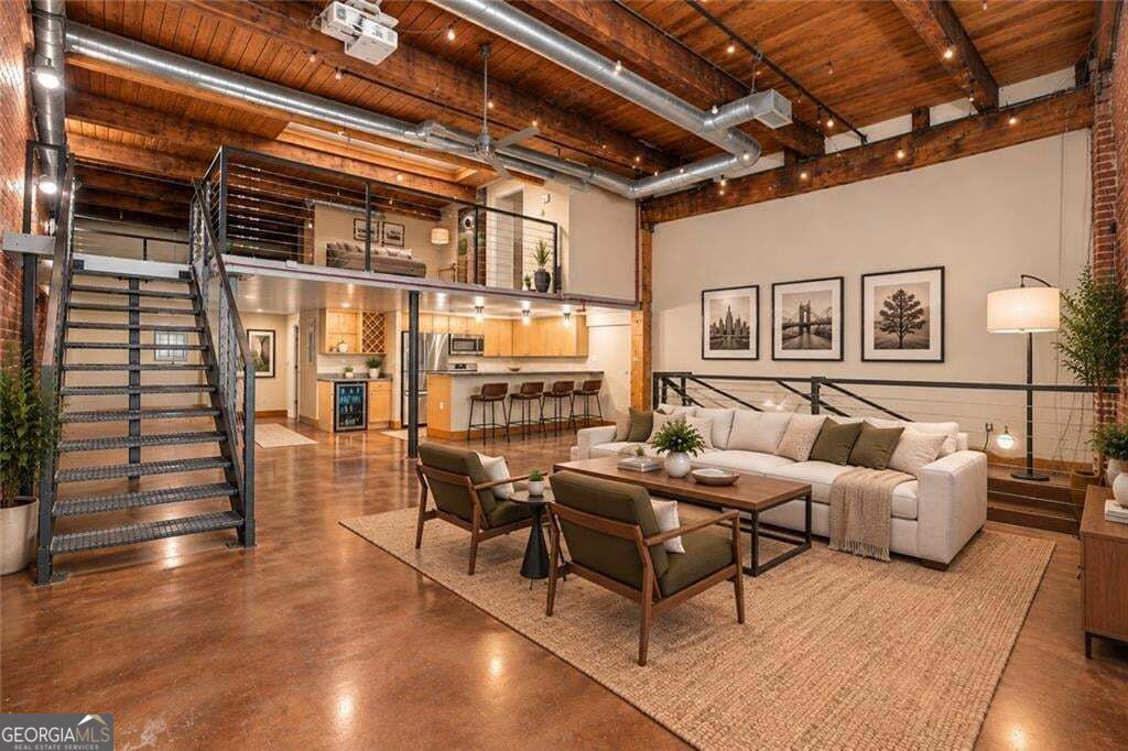 644 Wells Street Sw # 16 Property Photo 1
