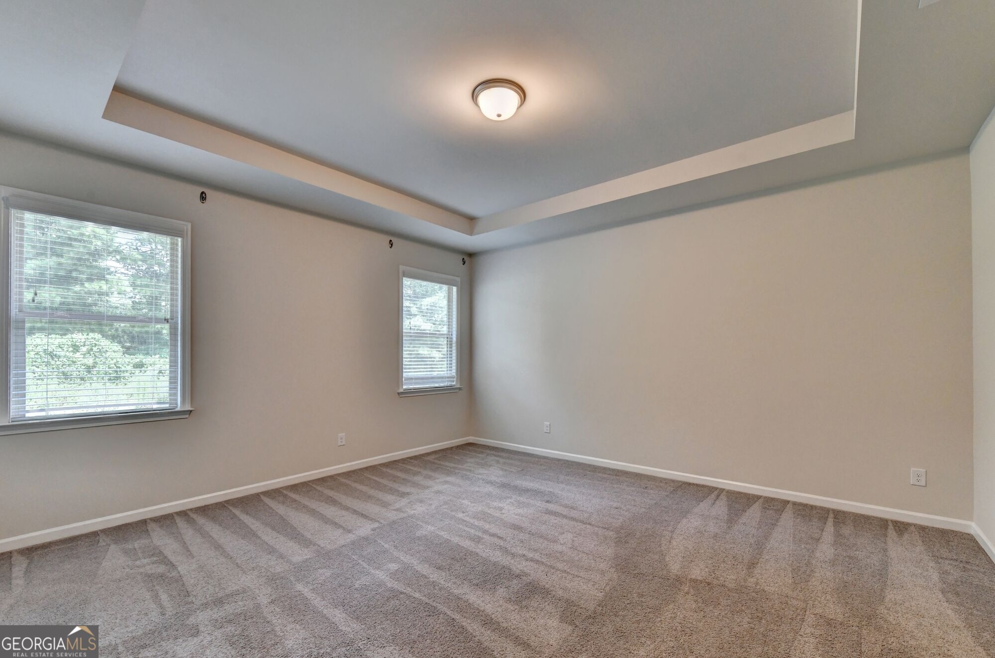638 Saffron Boulevard Property Photo 25
