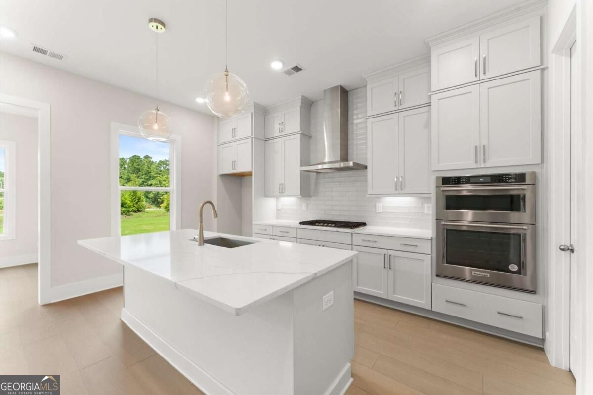 3548 Cedarvale Court Property Photo 17