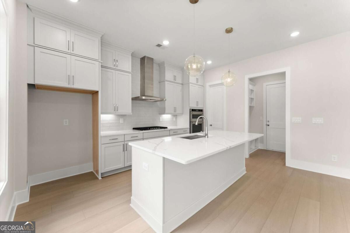 3548 Cedarvale Court Property Photo 18