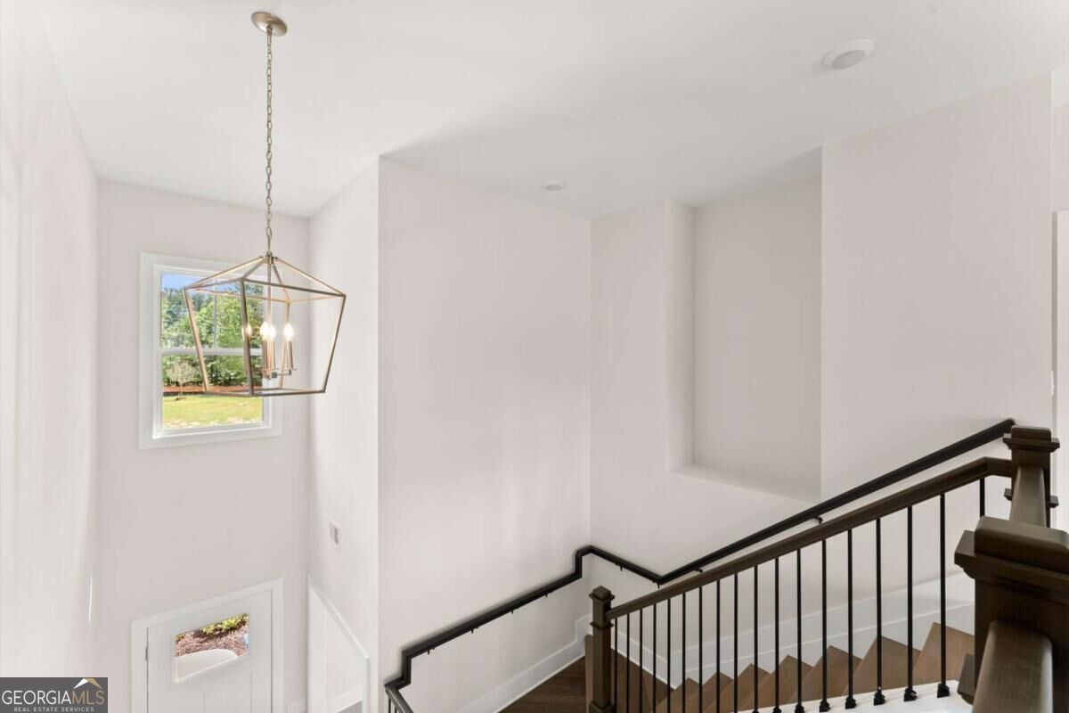 3548 Cedarvale Court Property Photo 36