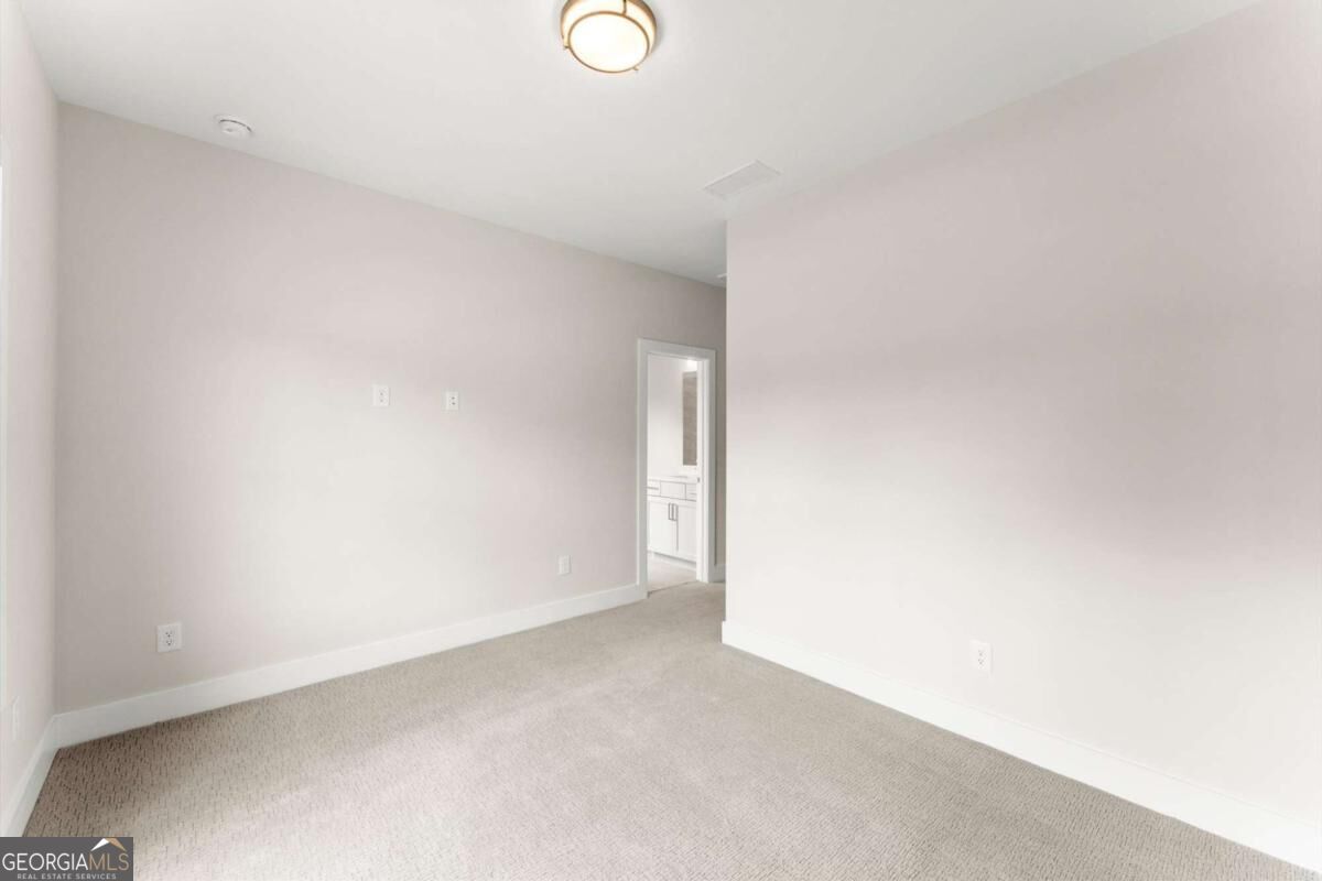 3548 Cedarvale Court Property Photo 41