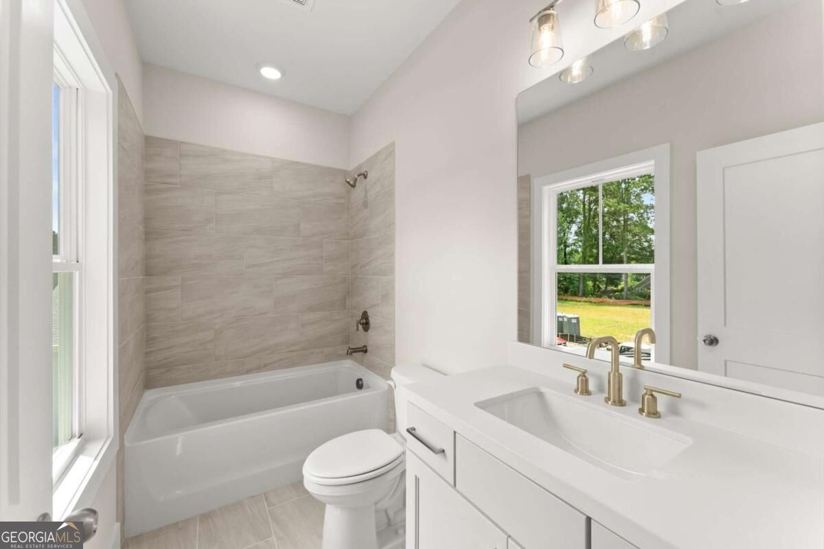 3548 Cedarvale Court Property Photo 42