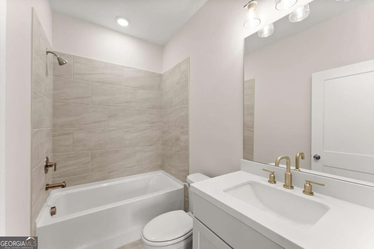 3548 Cedarvale Court Property Photo 46