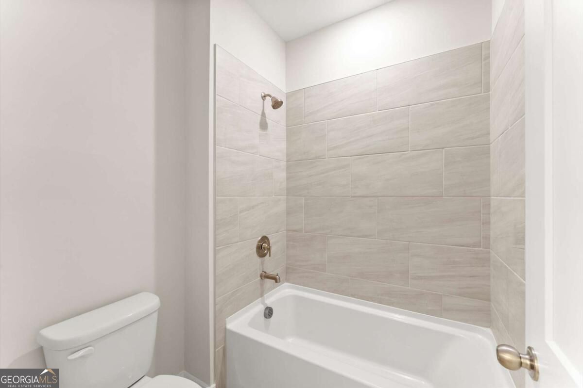 3548 Cedarvale Court Property Photo 53