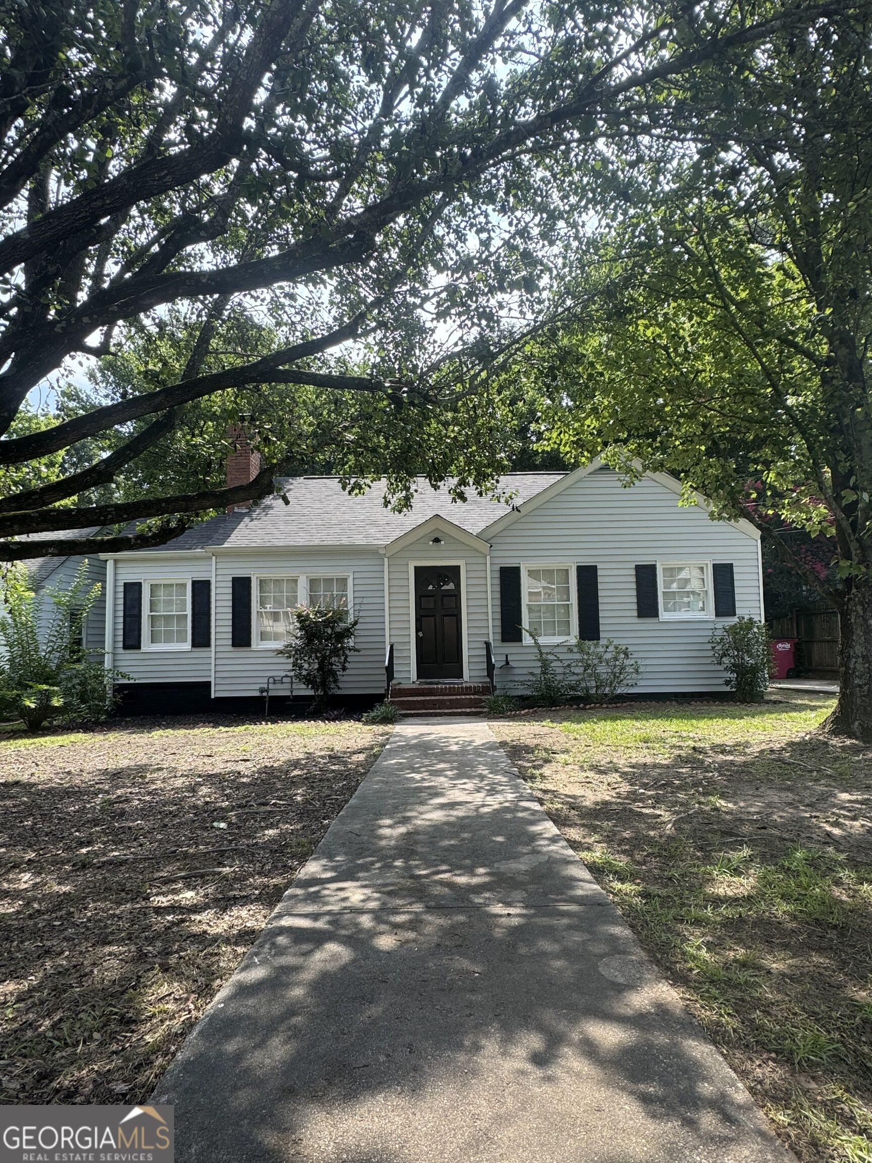 327 Rogers Avenue Property Photo 1