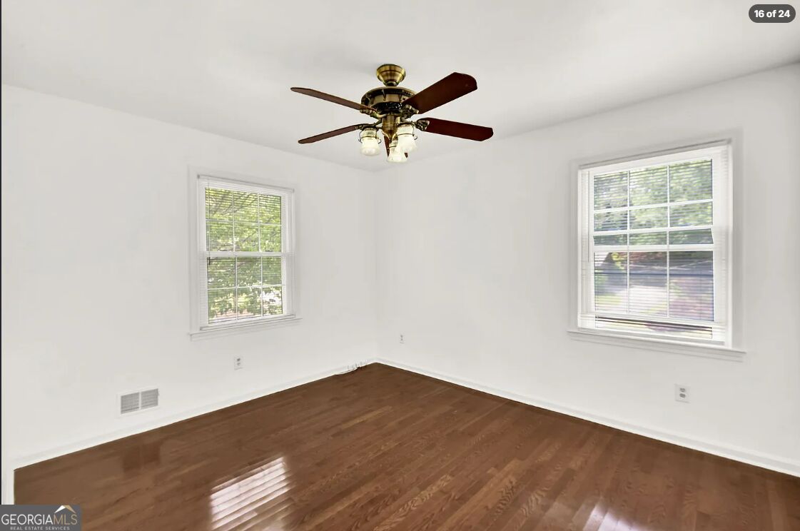 2382 Dayron Circle Property Photo 4