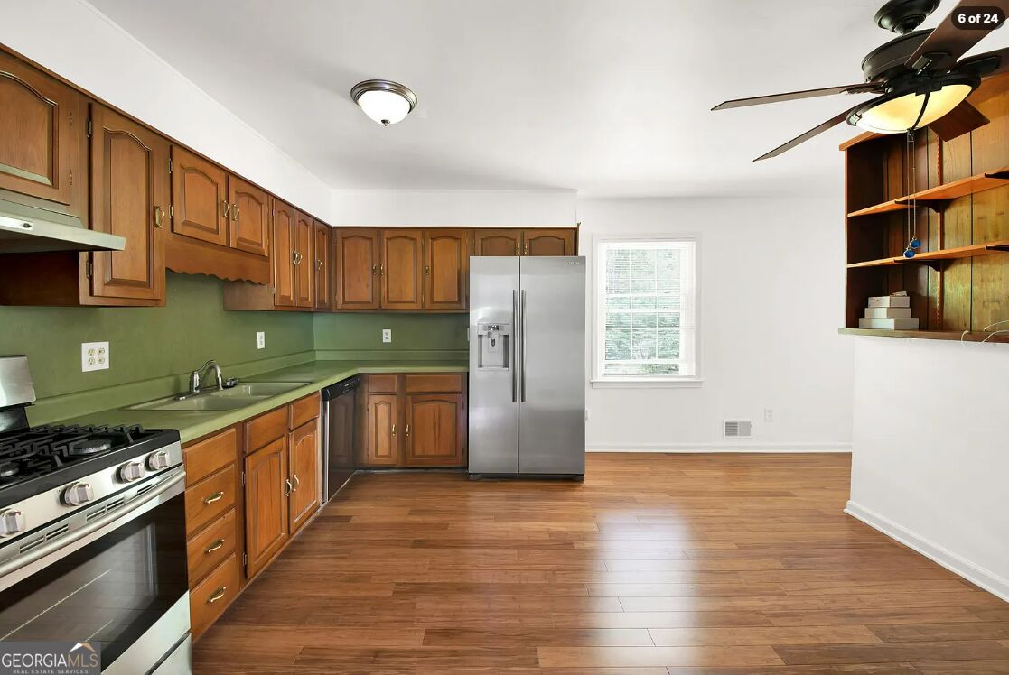 2382 Dayron Circle Property Photo 11