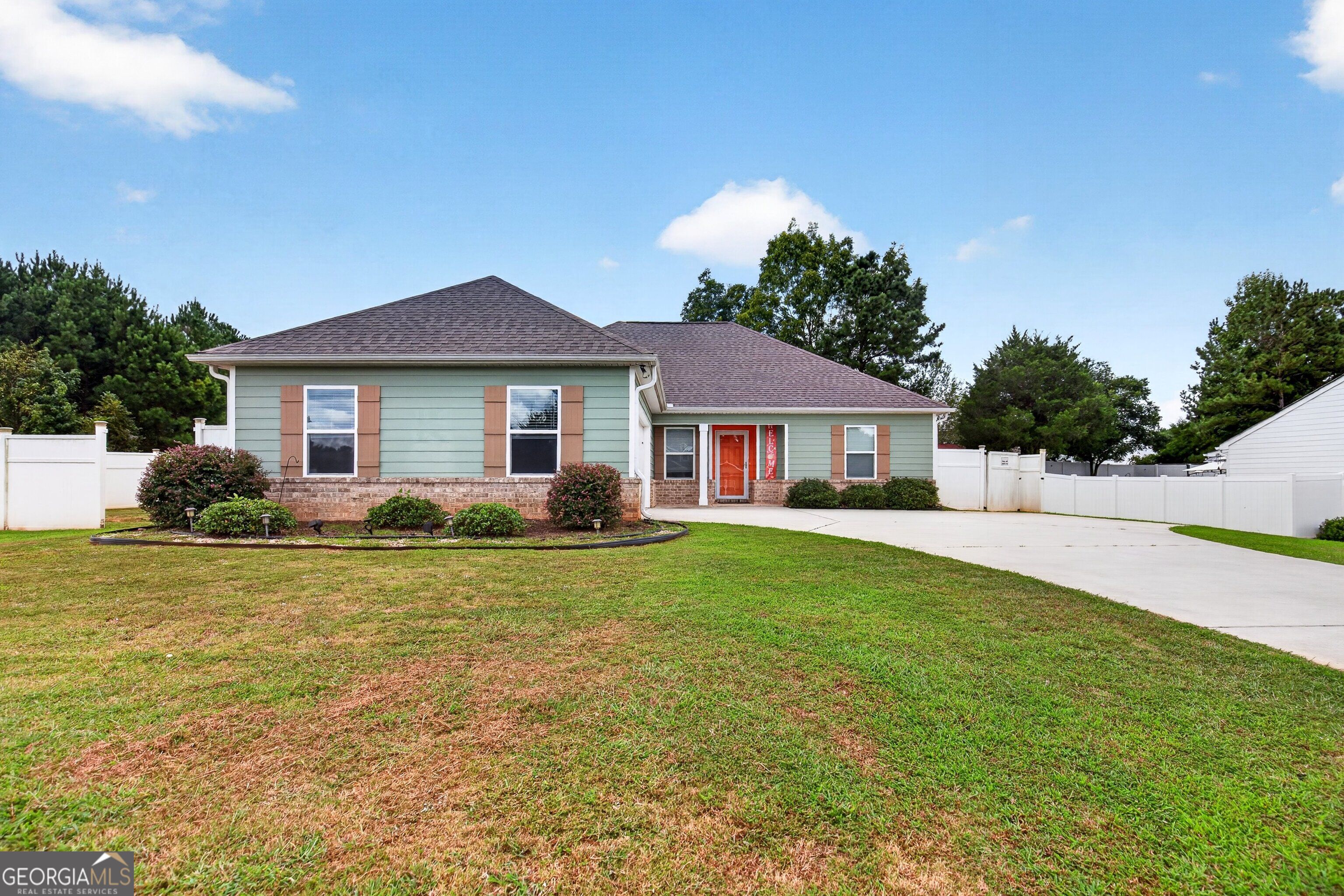 179 Meadowbrooke Drive Property Photo 1