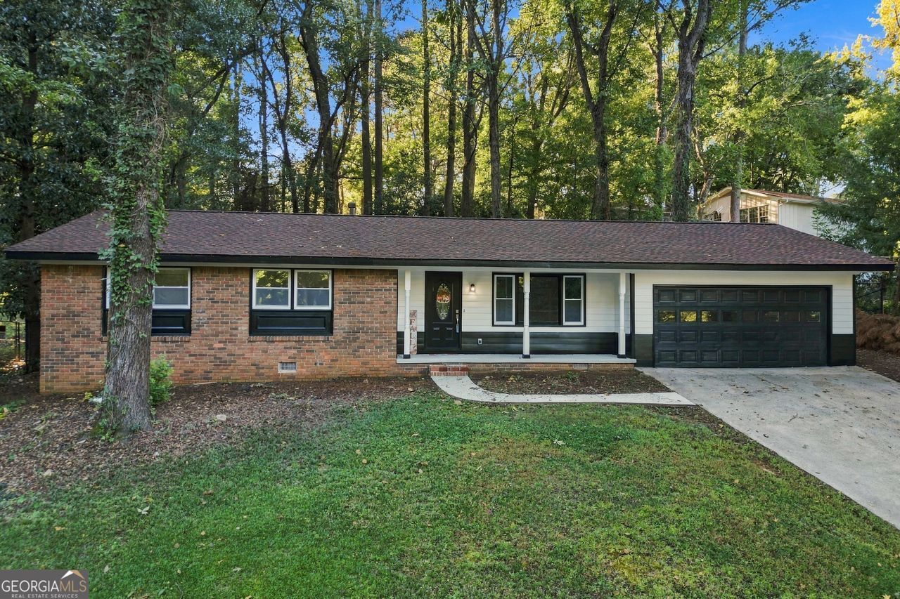 4205 Commodore Drive Property Photo 2