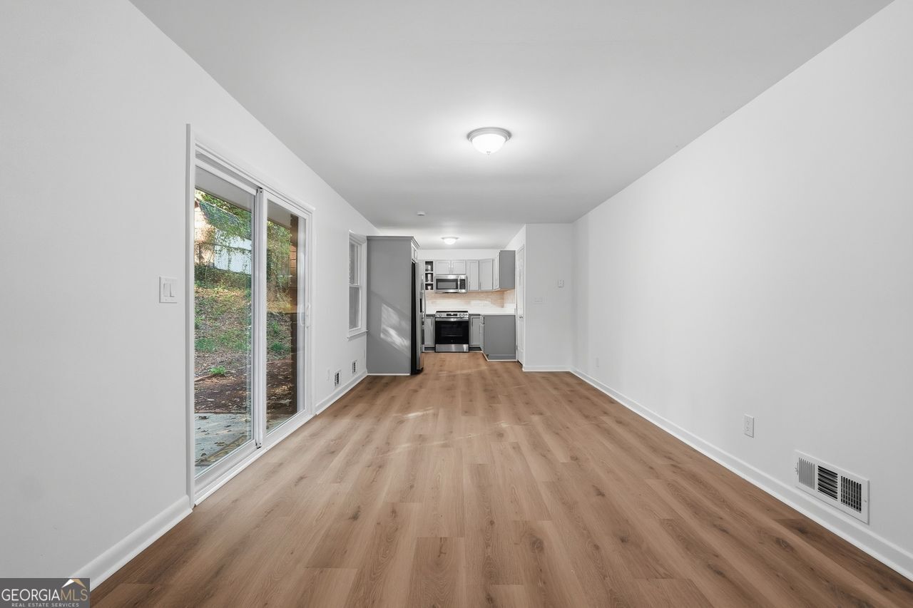 4205 Commodore Drive Property Photo 12