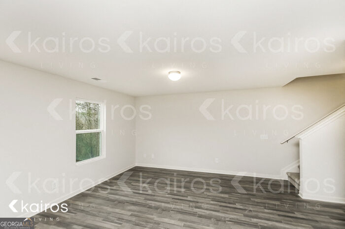 618 Cartecay Drive Property Photo 3