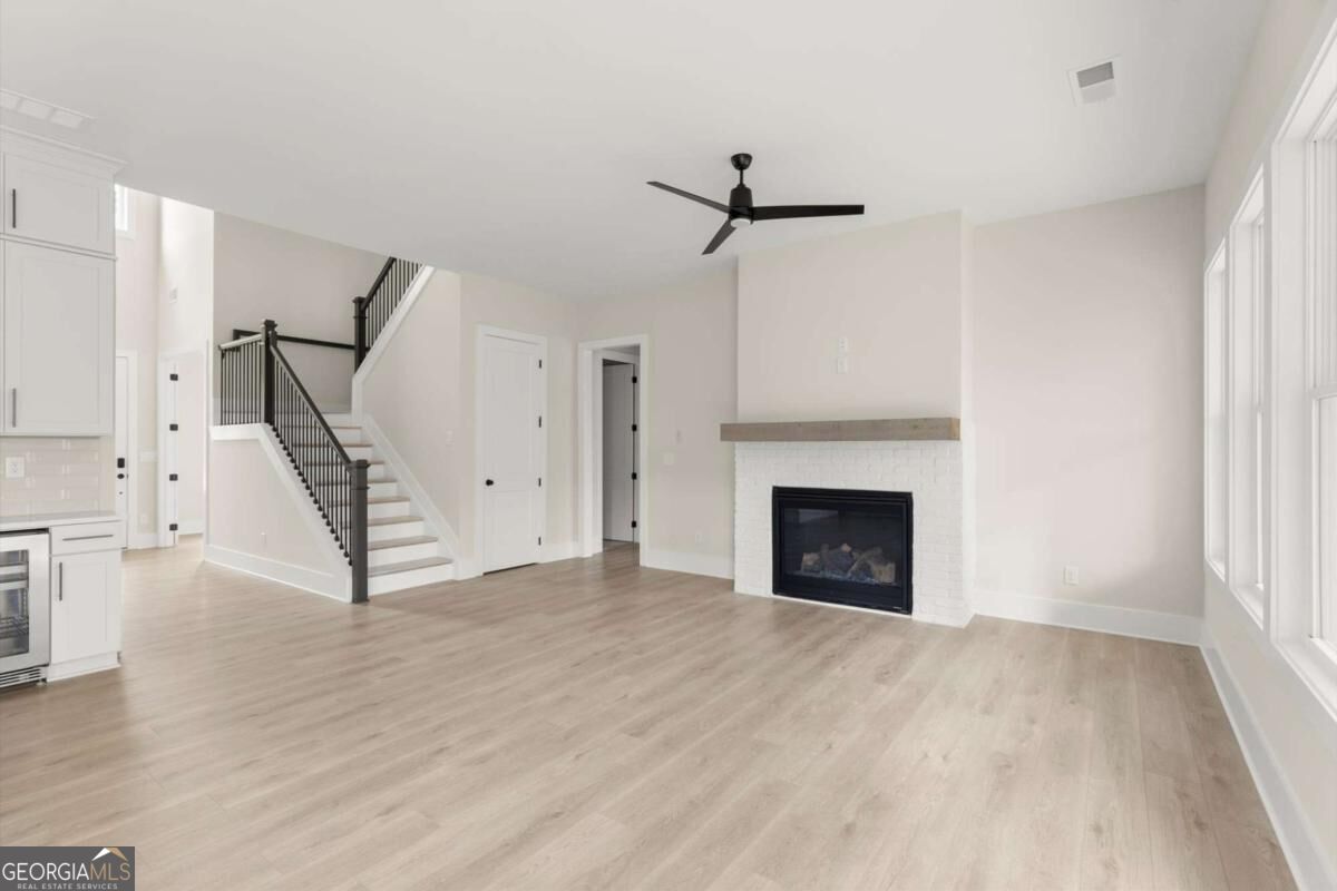 3552 Cedarvale Court Property Photo 12
