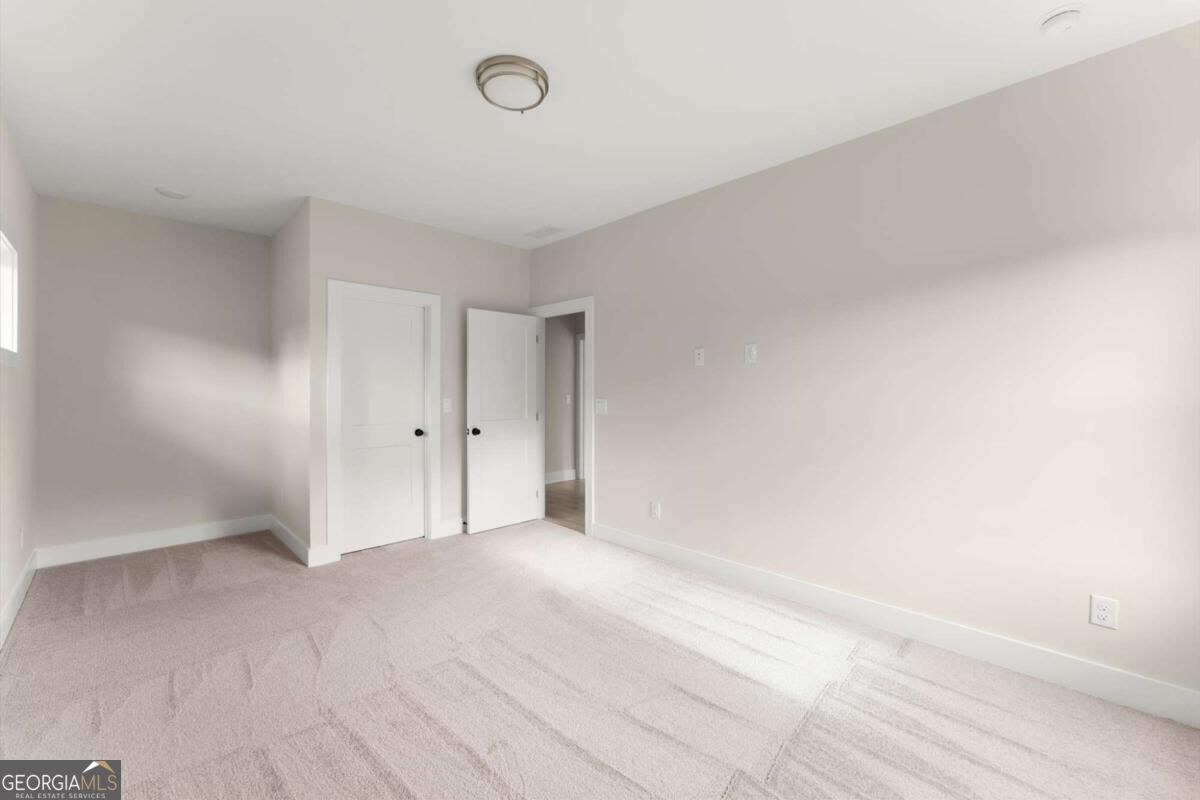 3552 Cedarvale Court Property Photo 39