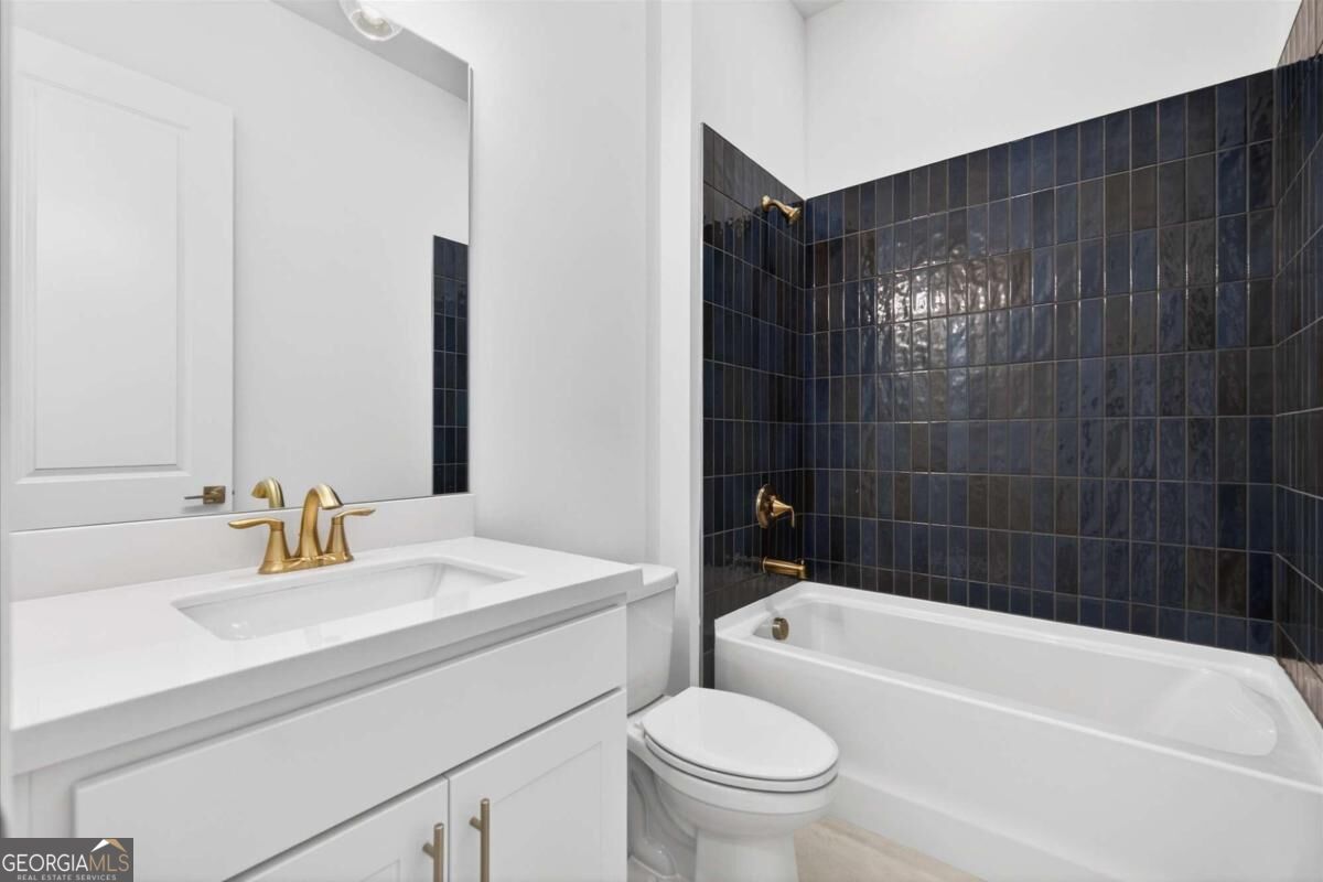 3915 Alba Street Nw Property Photo 11