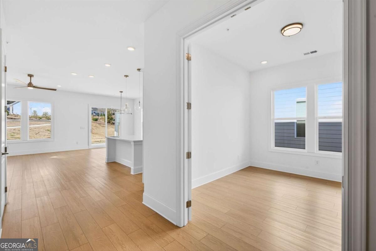 3915 Alba Street Nw Property Photo 14