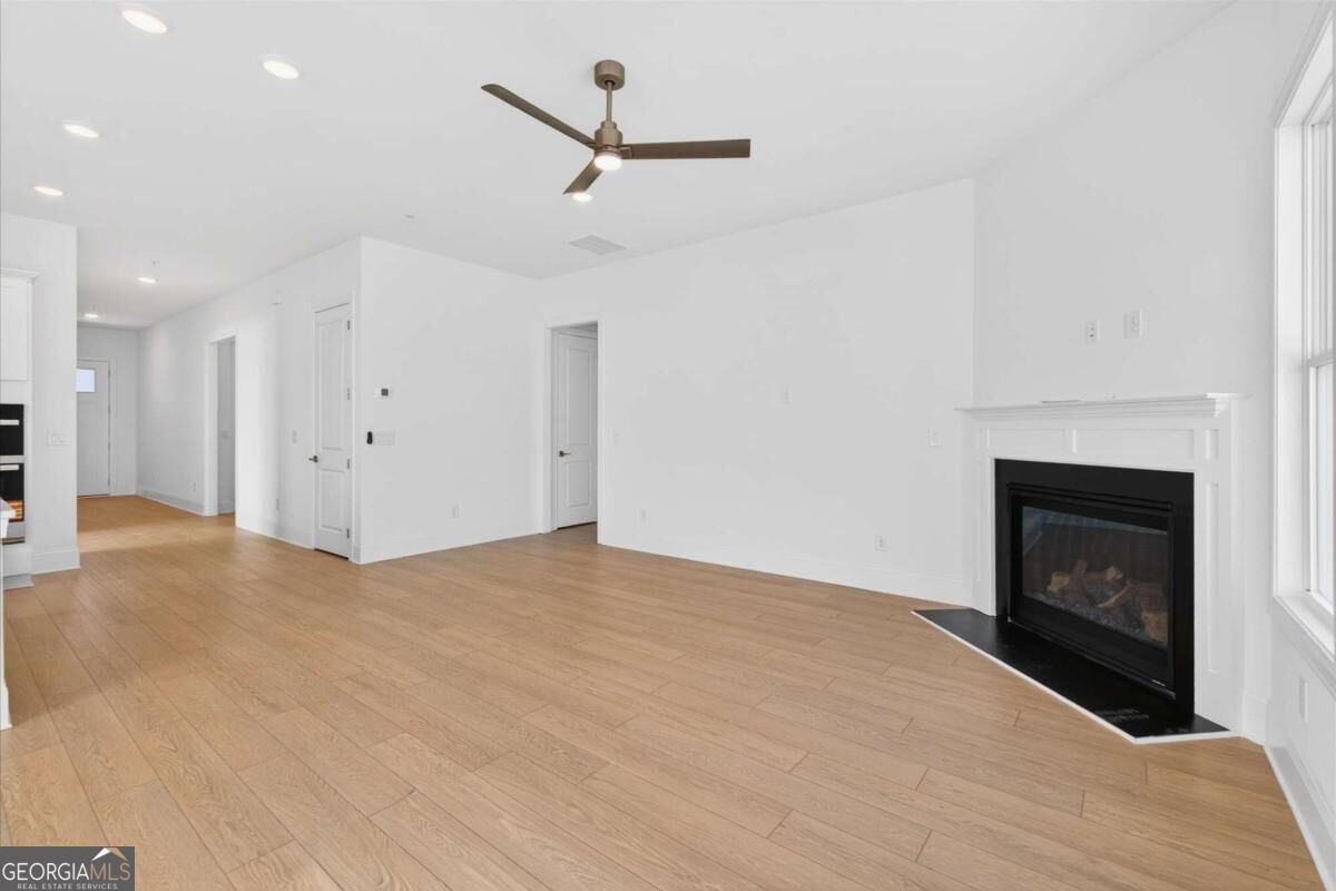 3915 Alba Street Nw Property Photo 27