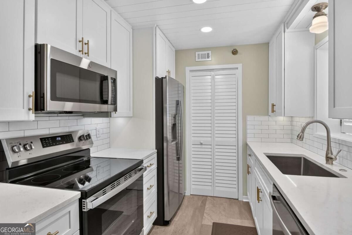 1440 Ocean Boulevard # 321 Property Photo 8