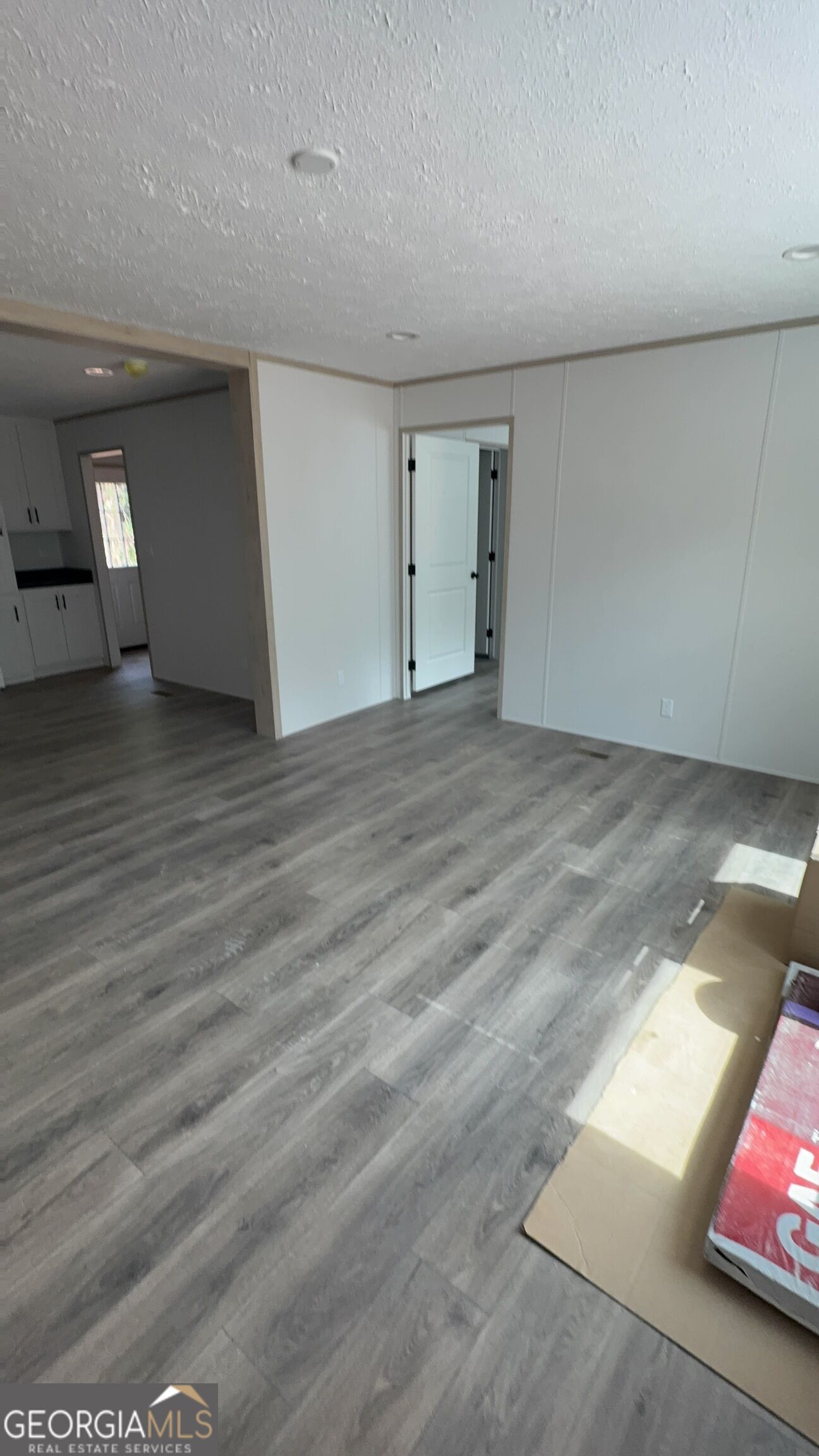 2037 Defoor Road Property Photo 2