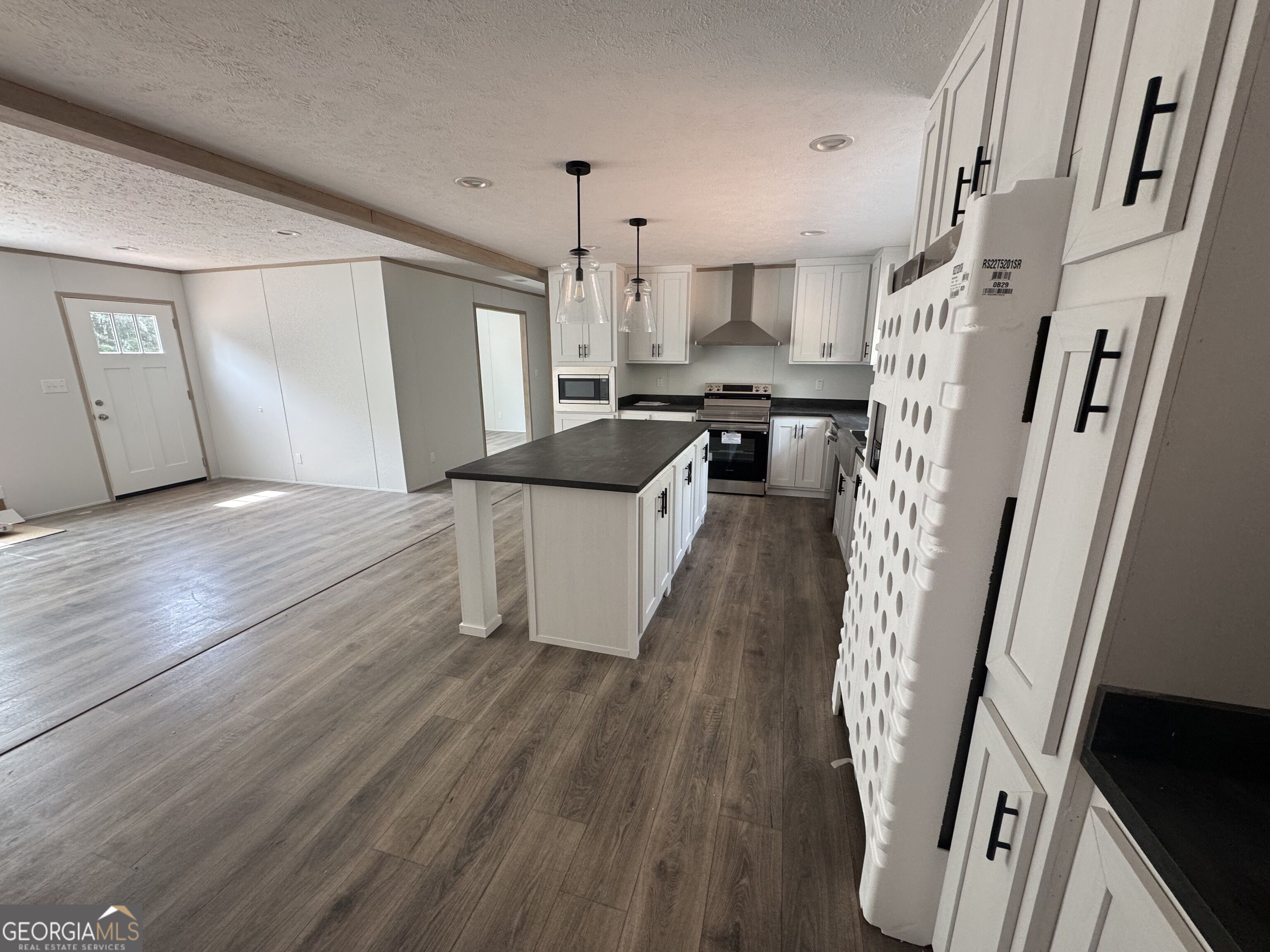 2037 Defoor Road Property Photo 3