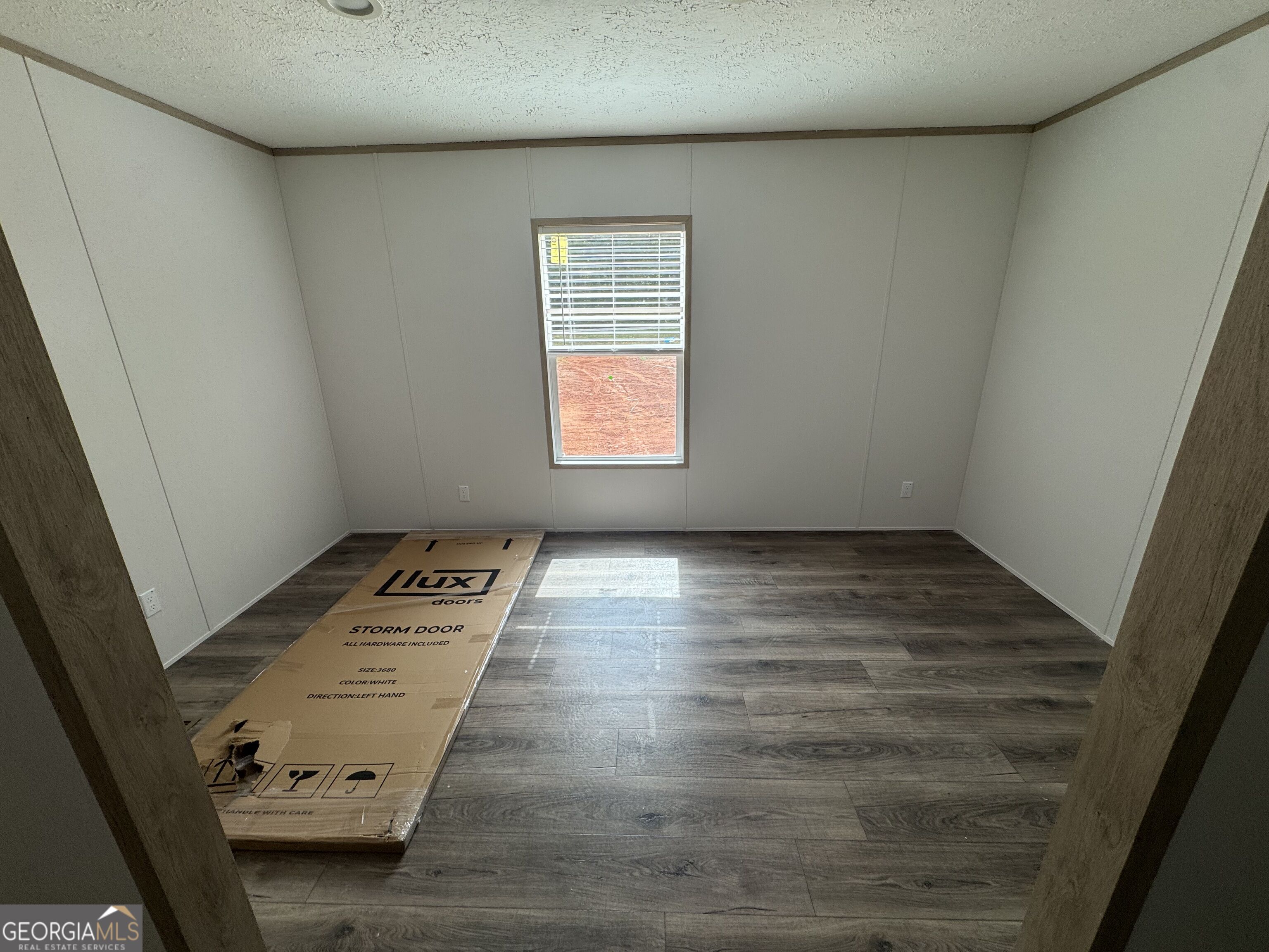 2037 Defoor Road Property Photo 7