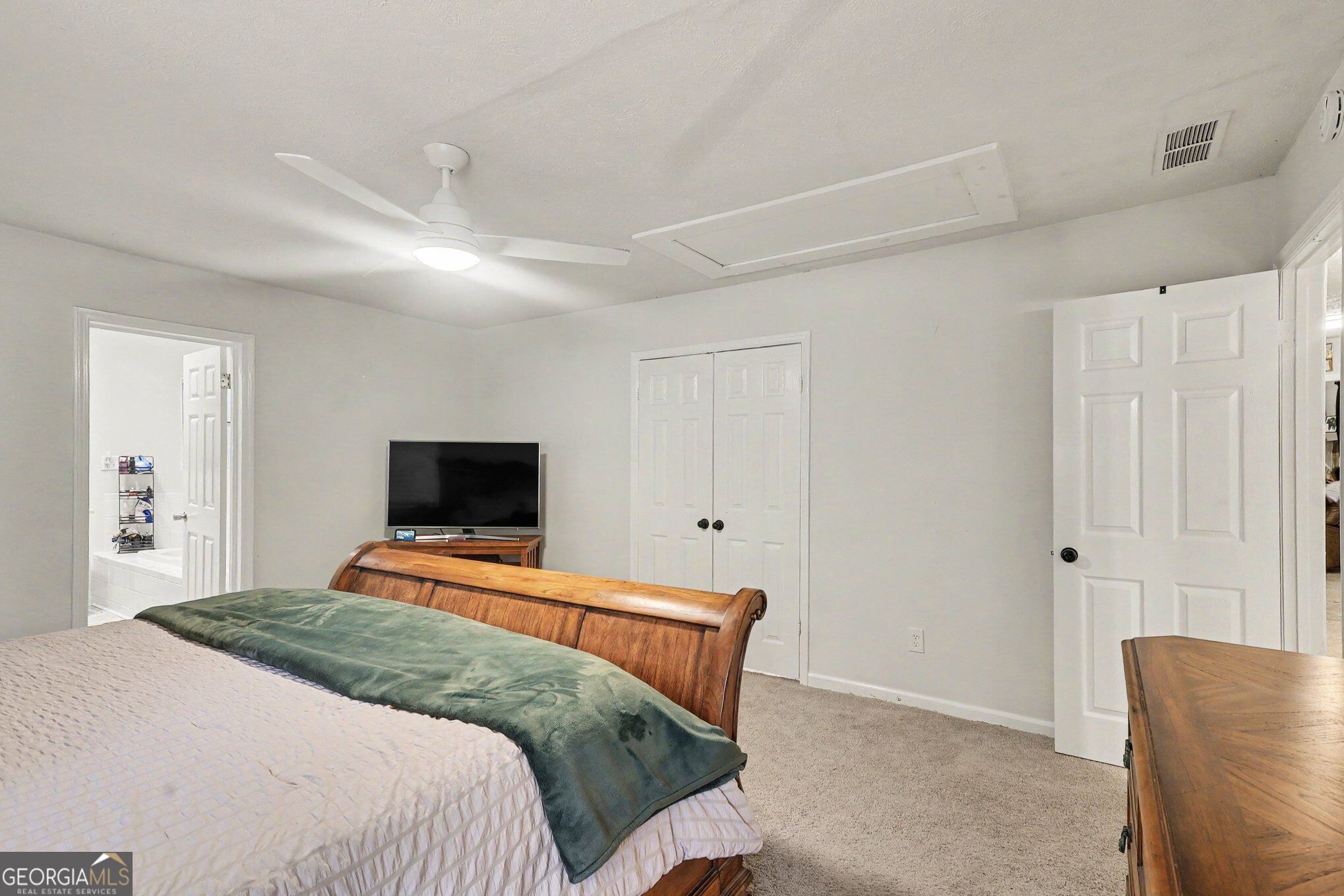 130 Ashley Oaks Drive Property Photo 17