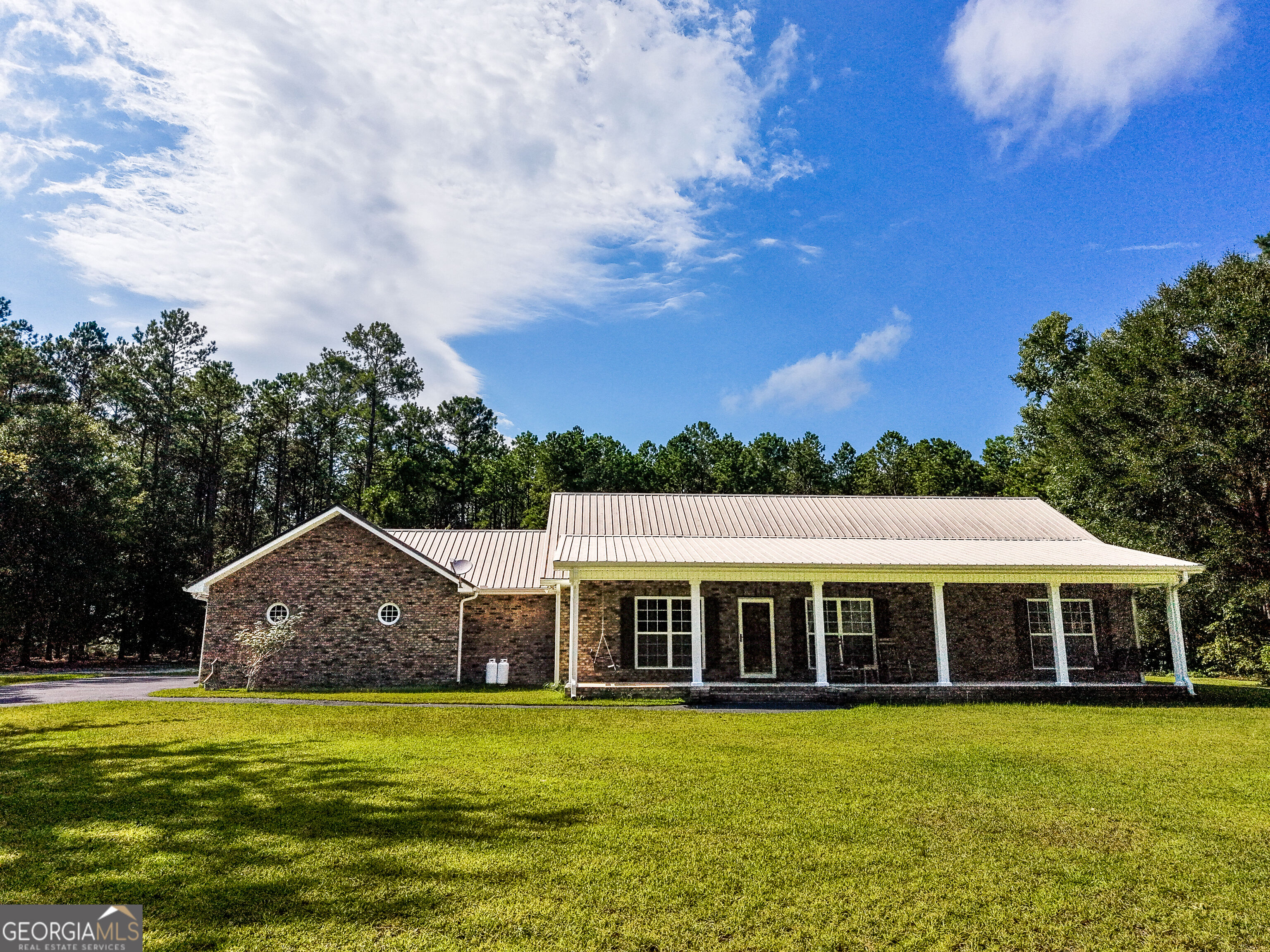 130 Colby Circle Property Photo 1