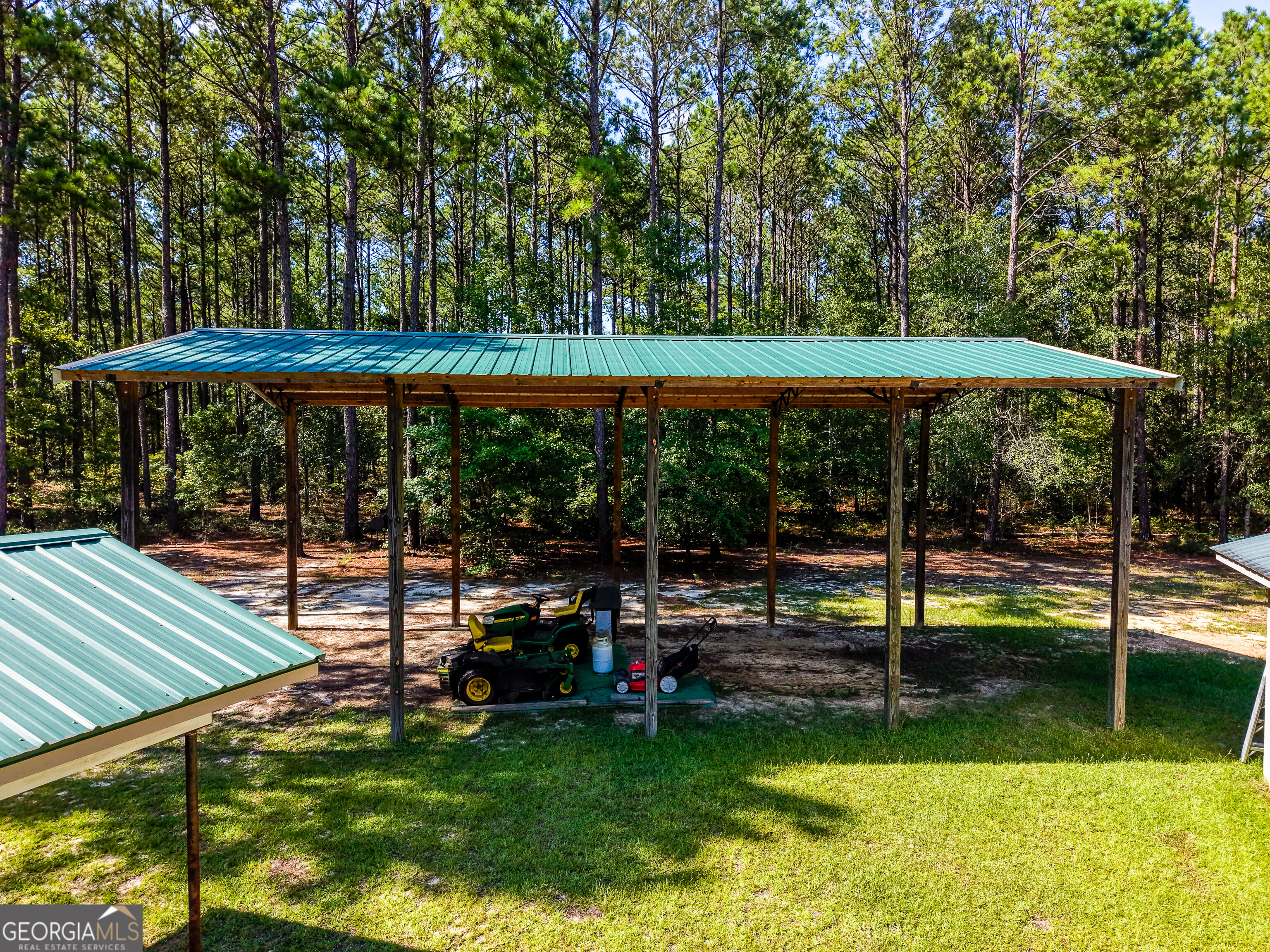 130 Colby Circle Property Photo 7