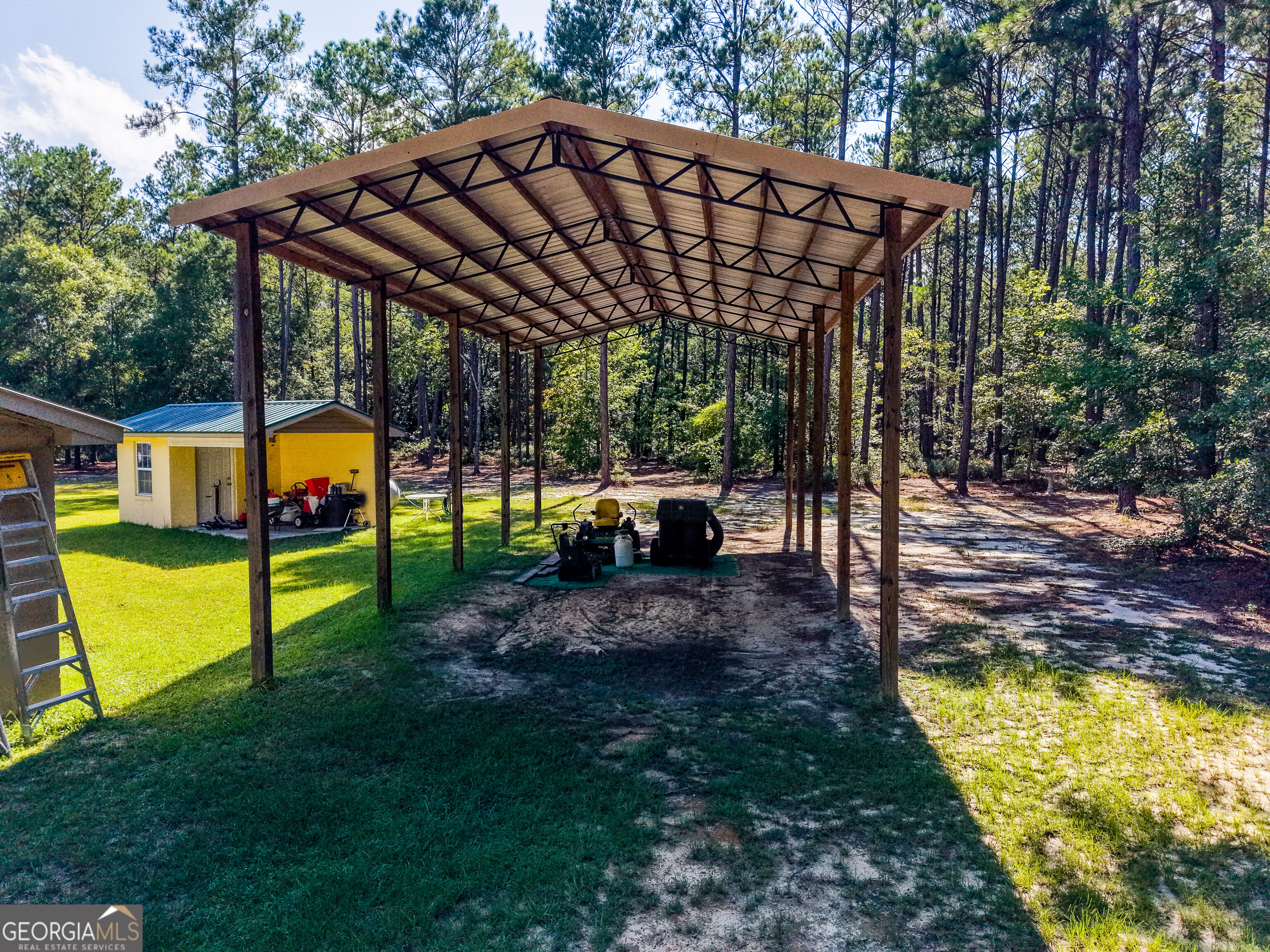 130 Colby Circle Property Photo 8
