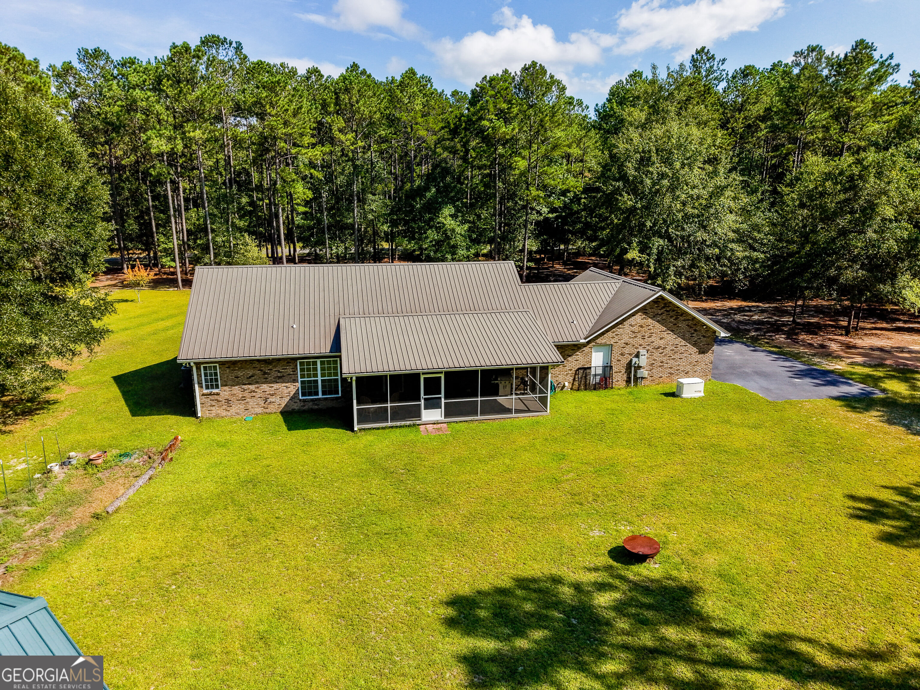 130 Colby Circle Property Photo 10