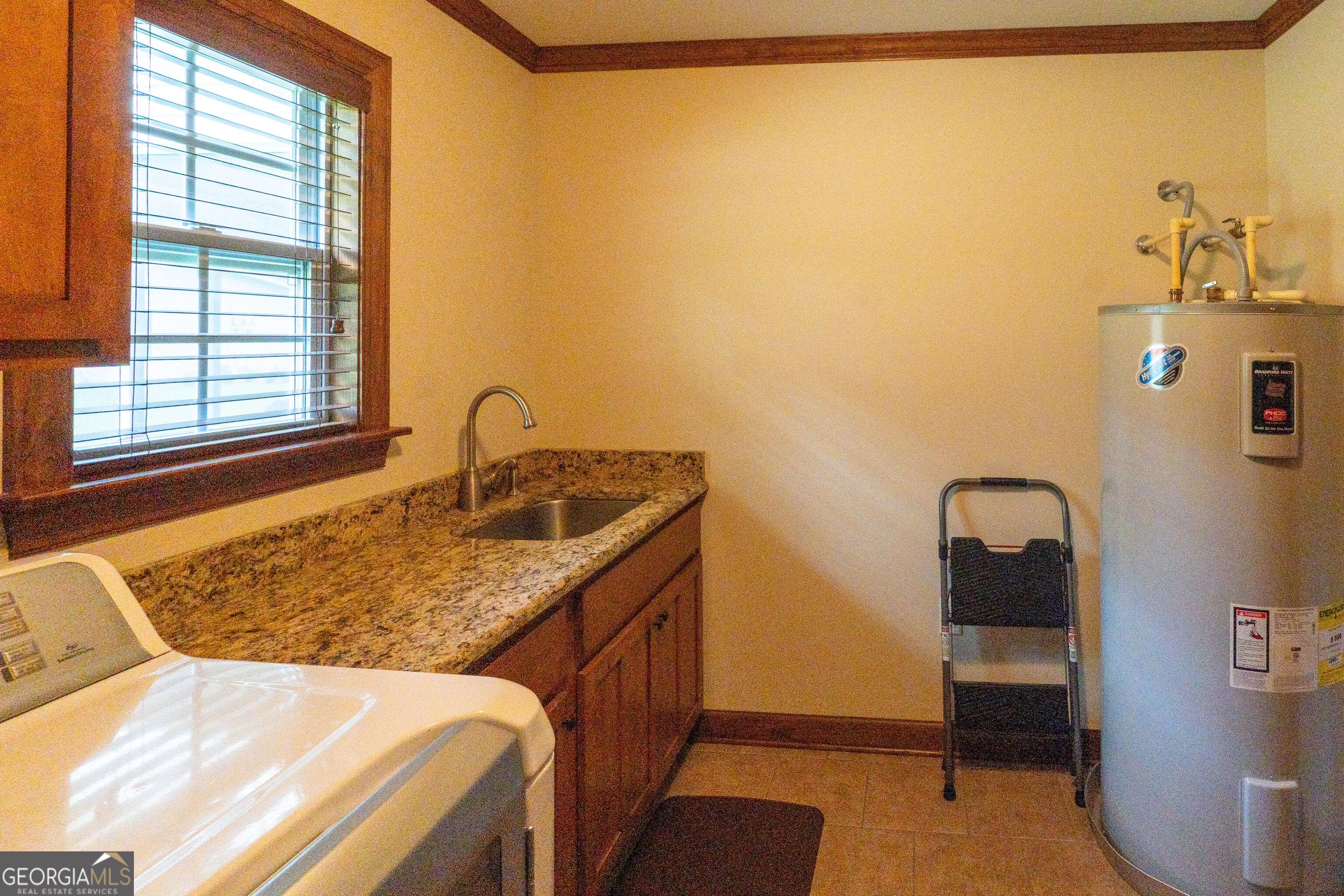 130 Colby Circle Property Photo 35