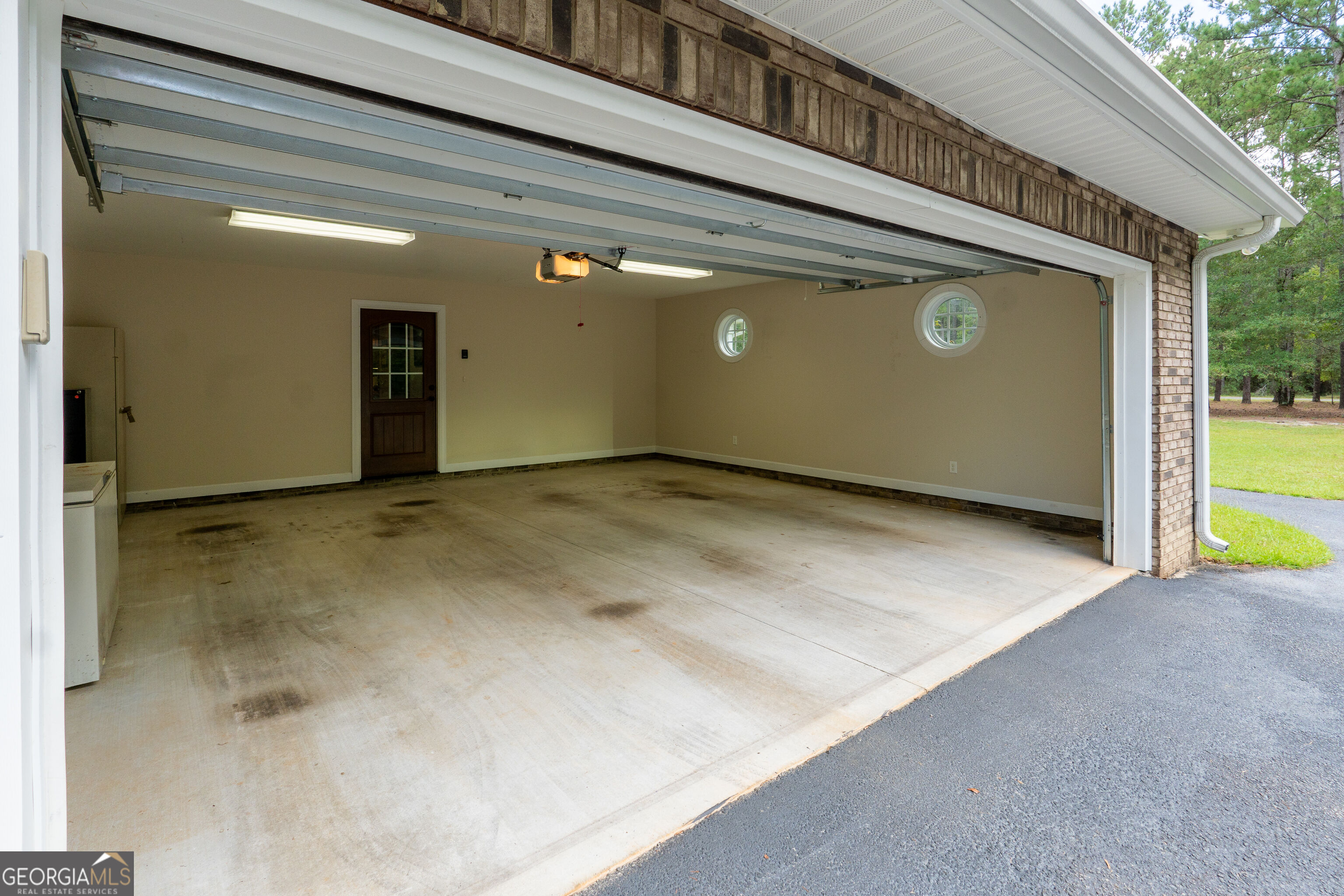 130 Colby Circle Property Photo 39