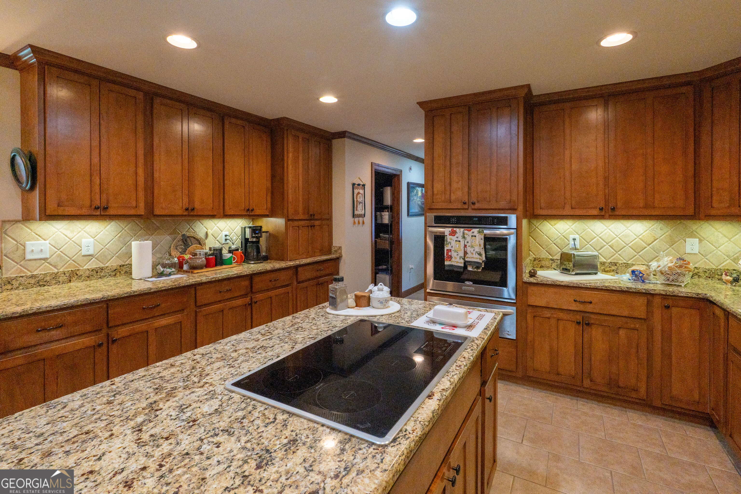 130 Colby Circle Property Photo 44