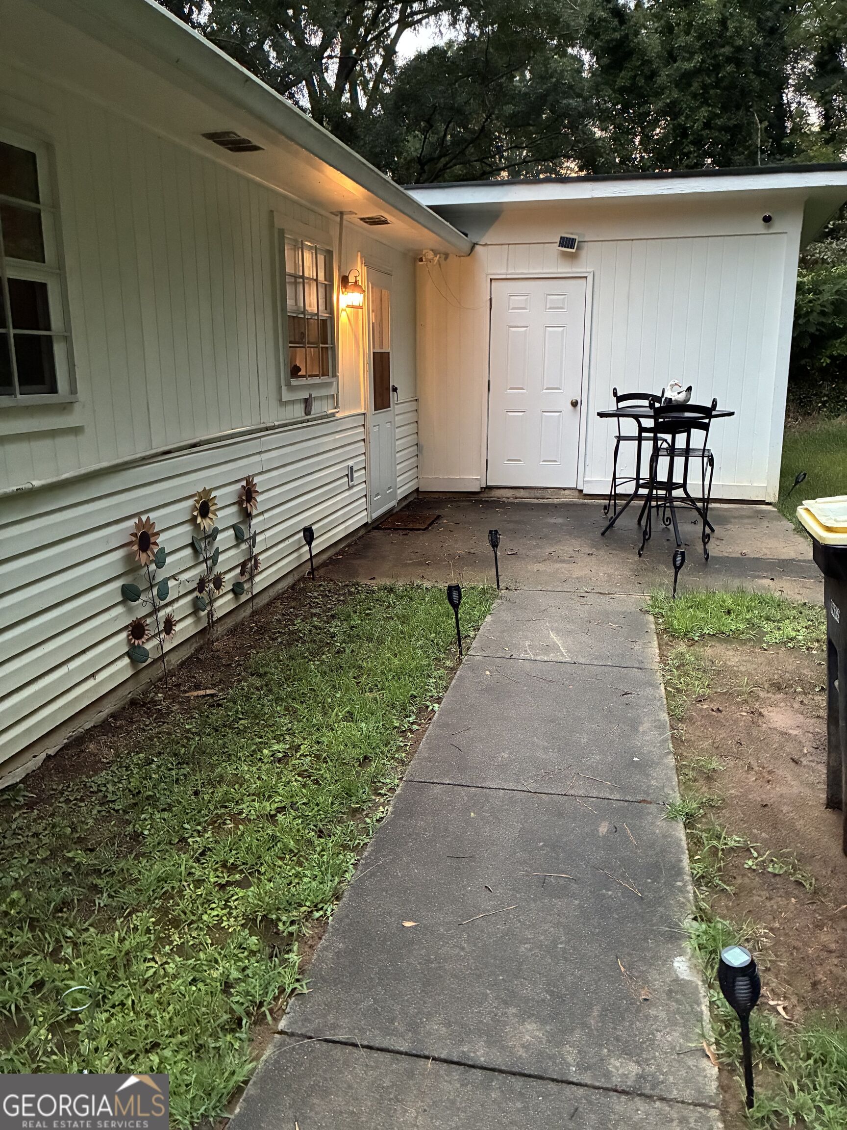 2124 Southern Street Ne Property Photo 9