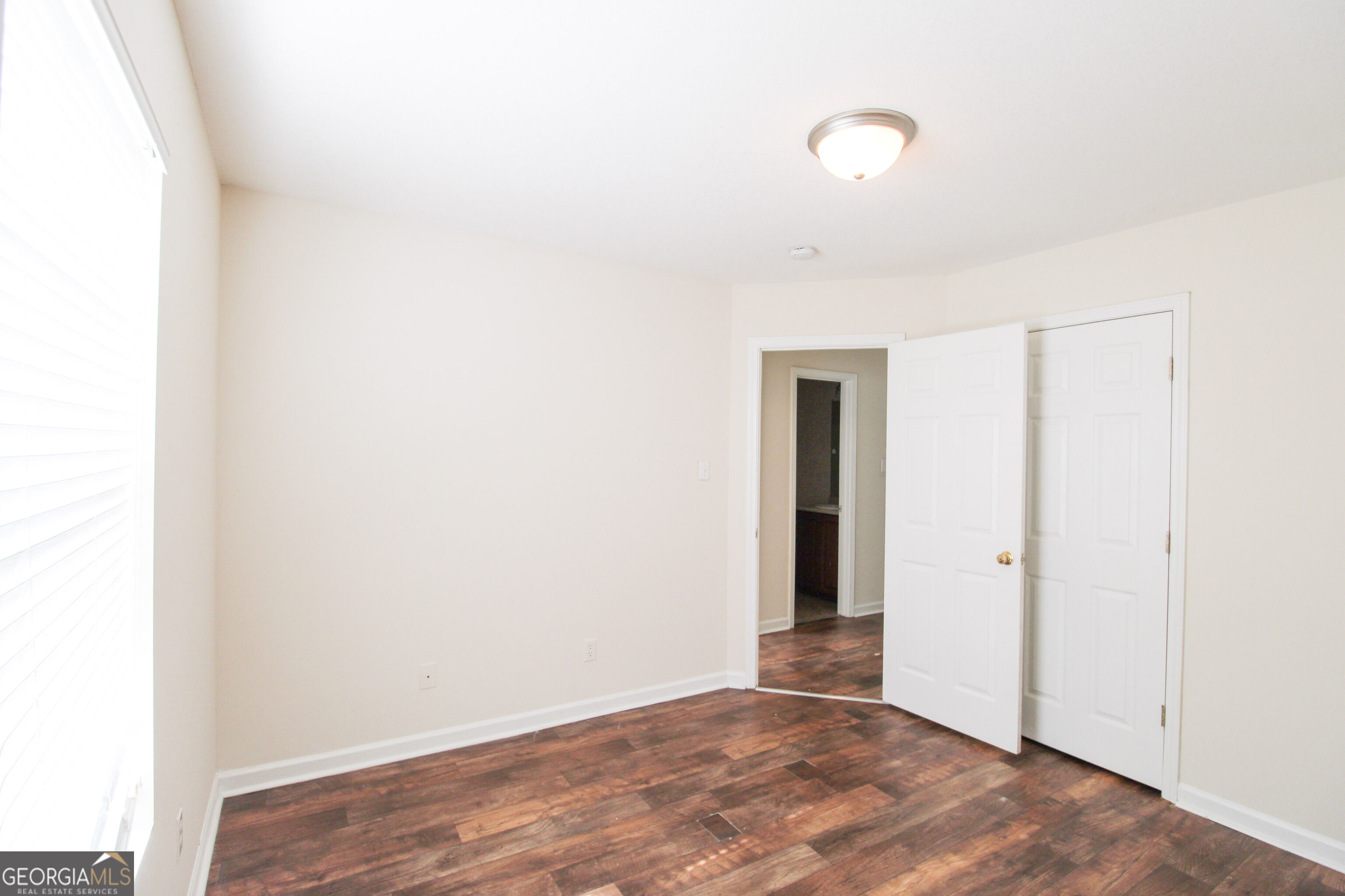 8010 Ponderosa Pine Boulevard Property Photo 13