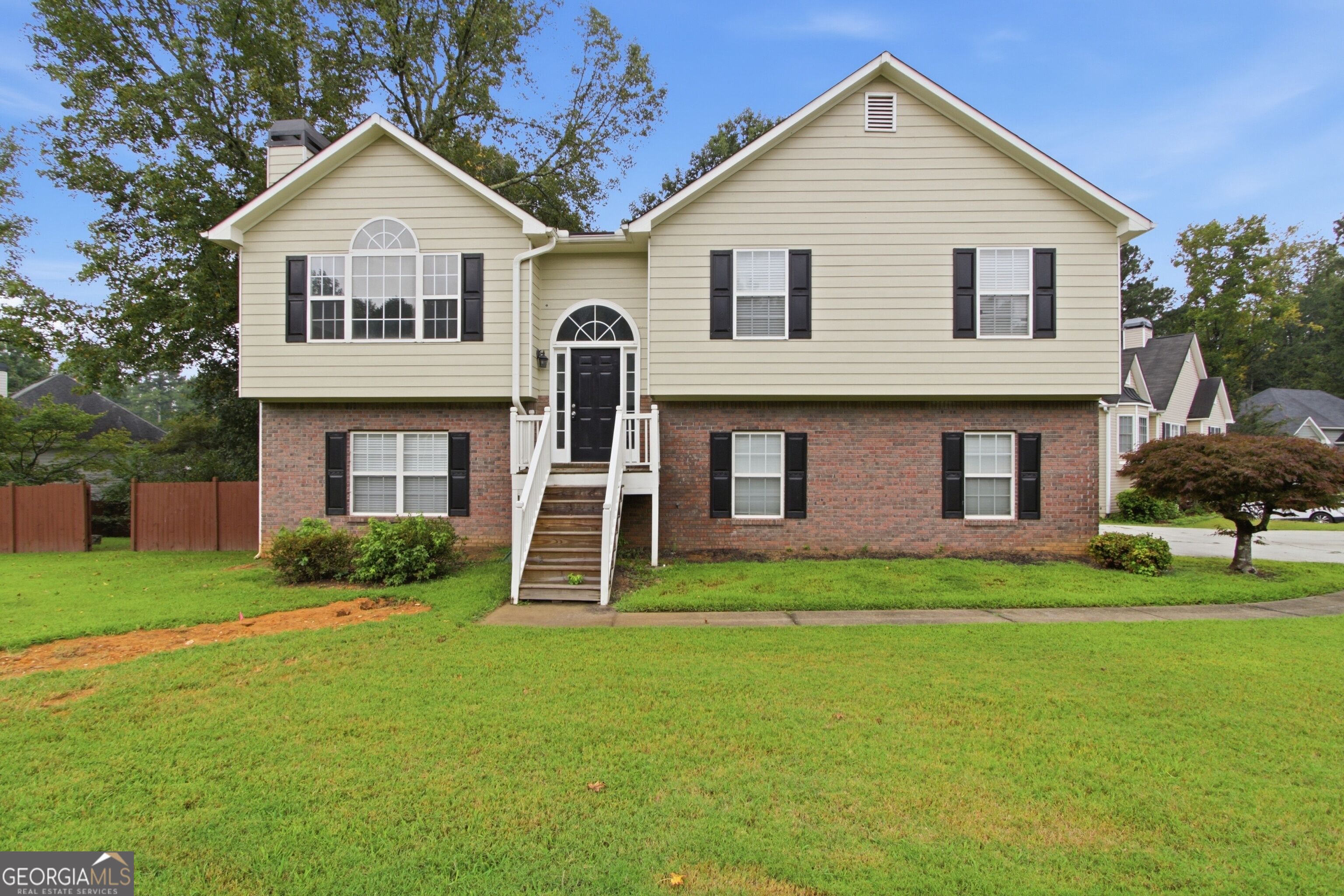 15 Charleston Court Property Photo 1