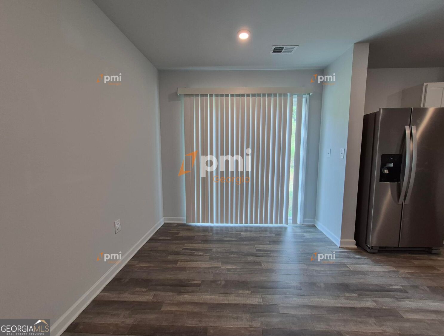 329 Duck Walk Way Property Photo 4