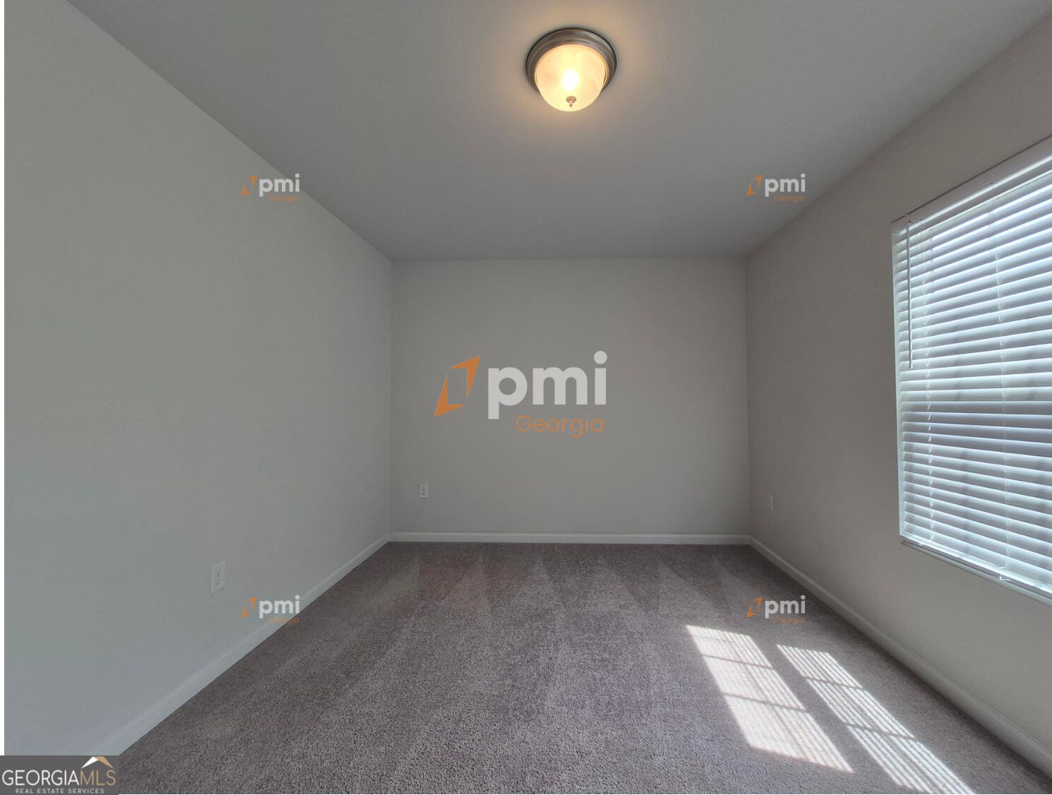 329 Duck Walk Way Property Photo 9