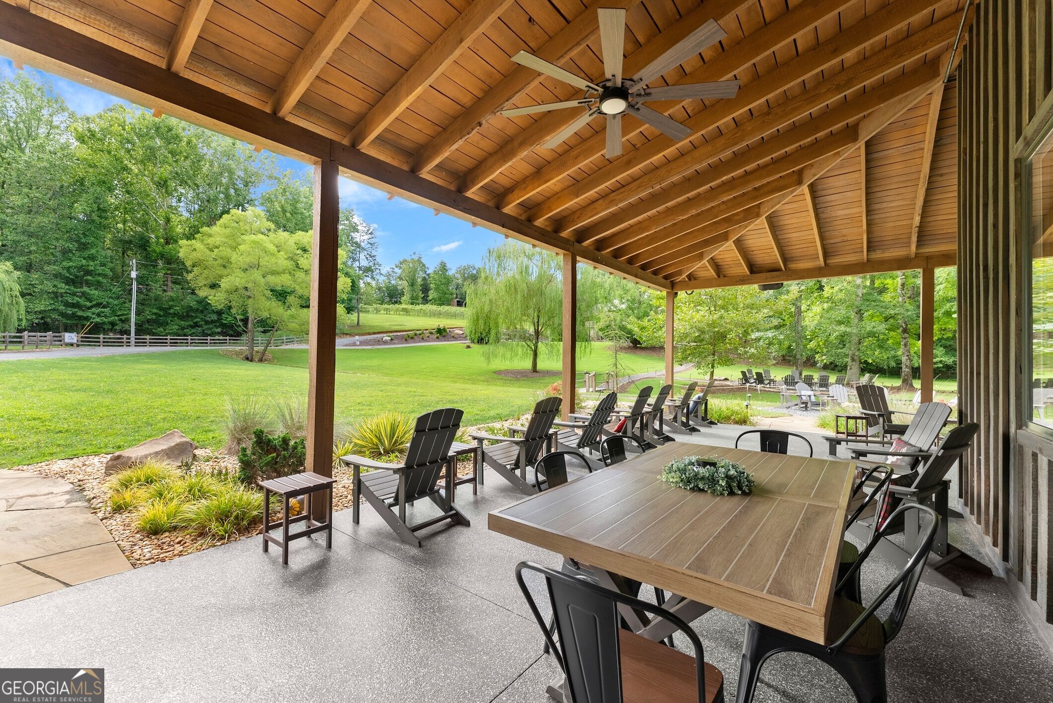 253 Happy Trails Way Property Photo 18