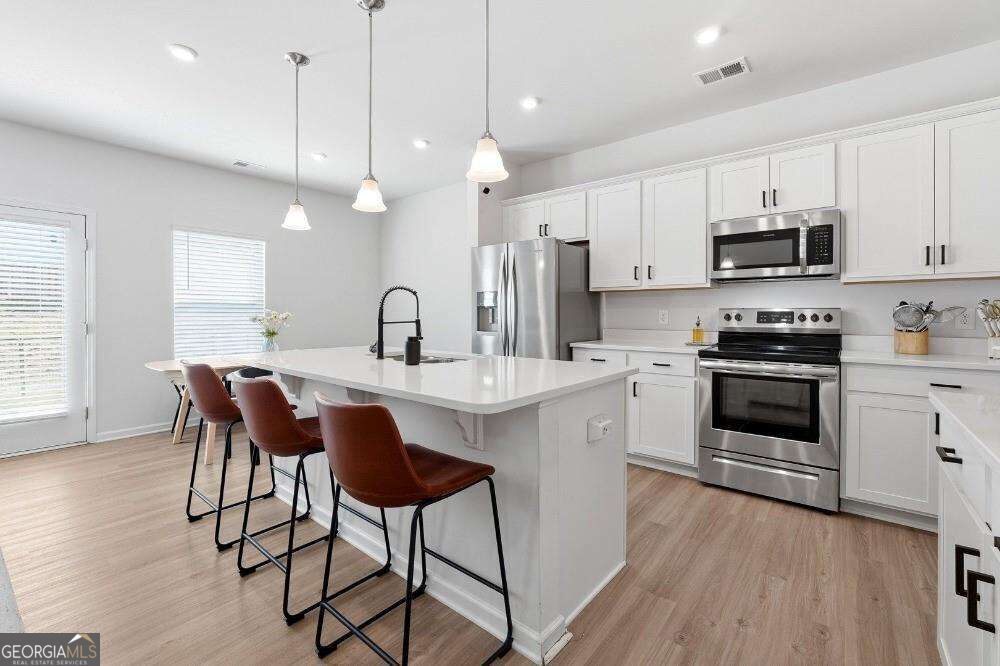 22 Felton Walk Se Property Photo 7