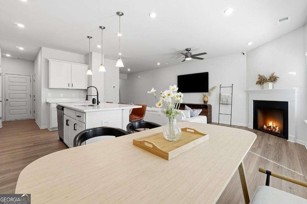 22 Felton Walk Se Property Photo 8